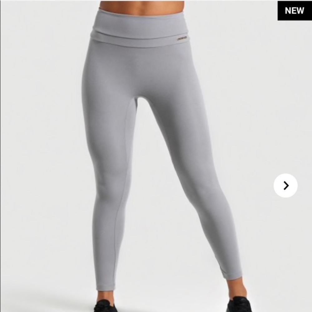 Gymshark Whitney Simmons Leggings in Whitney Grey